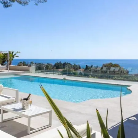 Carona Amour' * Cannes