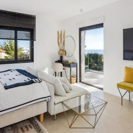 Carona Amour' Villa *